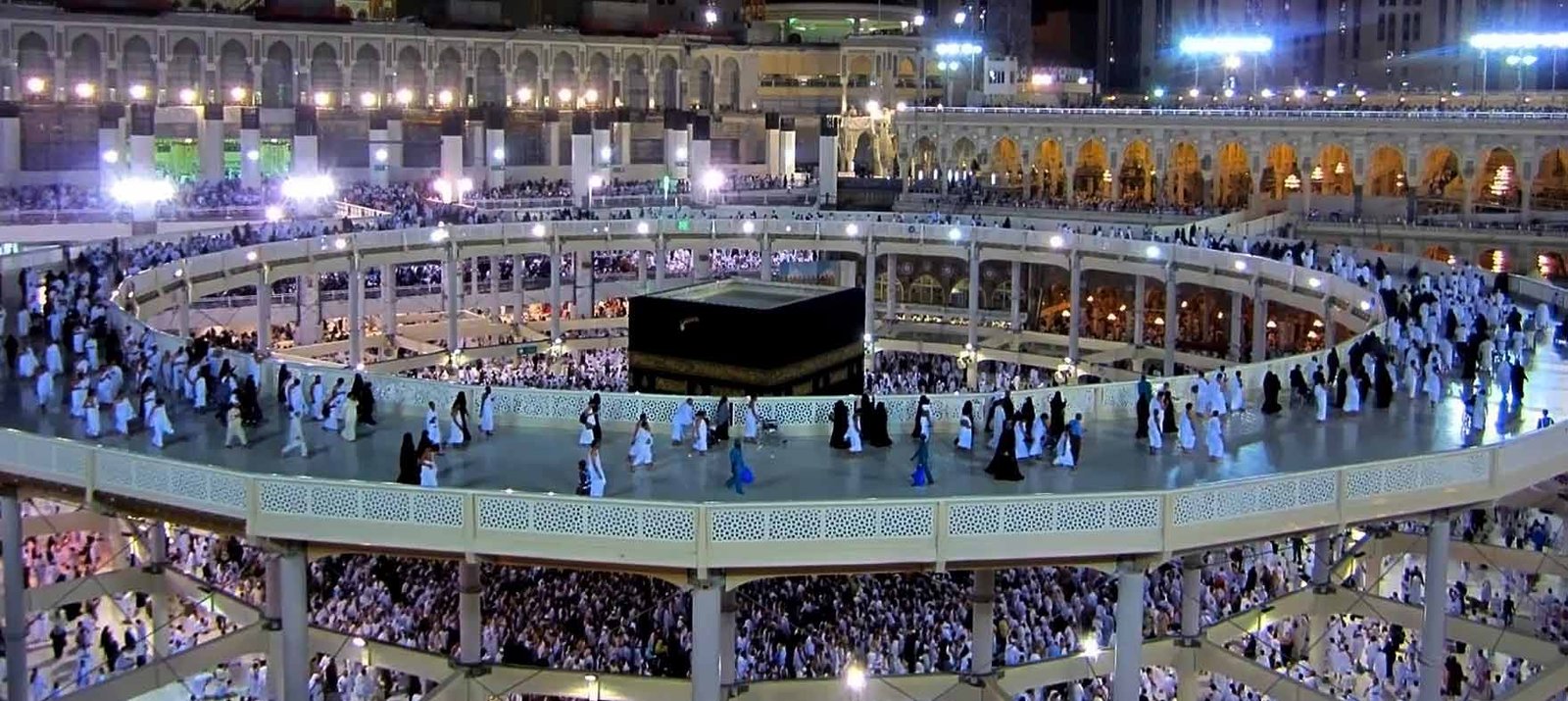 HAJJ PACKAGE 2026  DELUXE  CAMPS SHORT DELUXE PACKAGE NON SHIFTING  15/18/DAYS